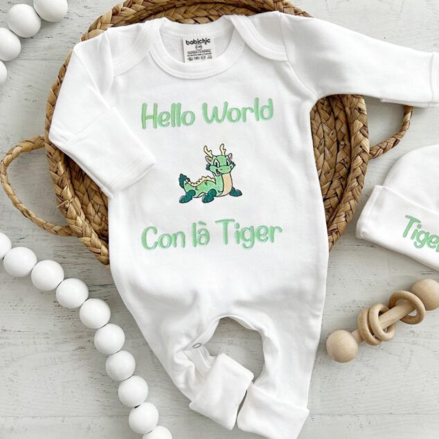 Bộ Liền Thân Sơ Sinh Thêu Tên Bé Trai Có Bao Tay, Bao Chân Lật - BT003