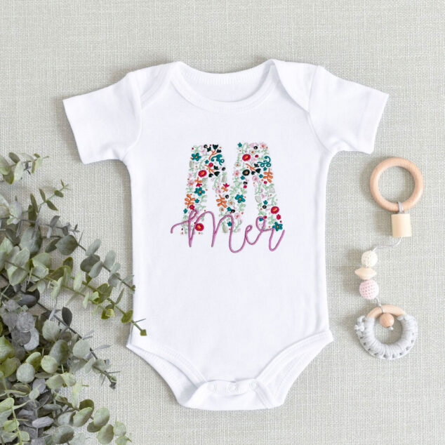 Bodysuit Sơ Sinh Thêu Tên Cho Bé Gái - OT006