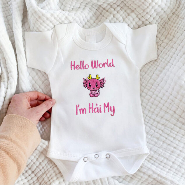 Bodysuit Sơ Sinh Thêu Tên Cho Bé Gái - OT036