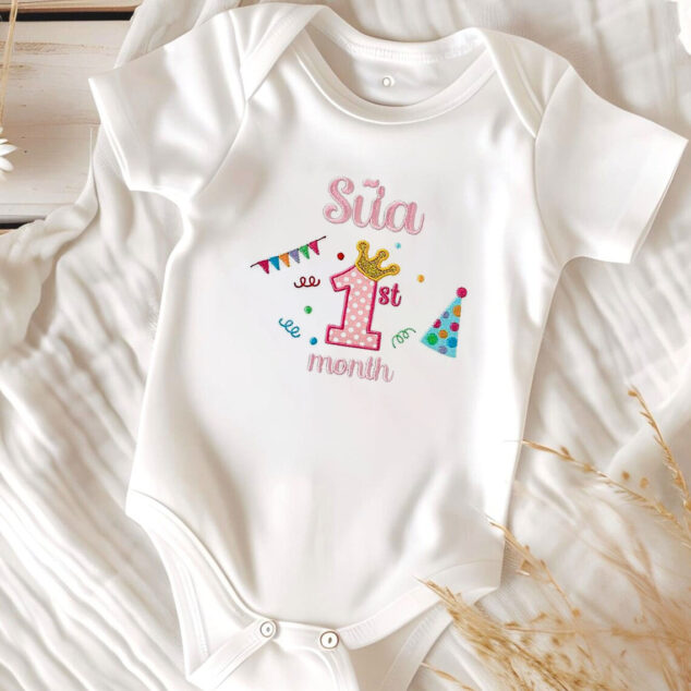 Bodysuit Sơ Sinh Thêu Tên Cho Bé Gái - OT024