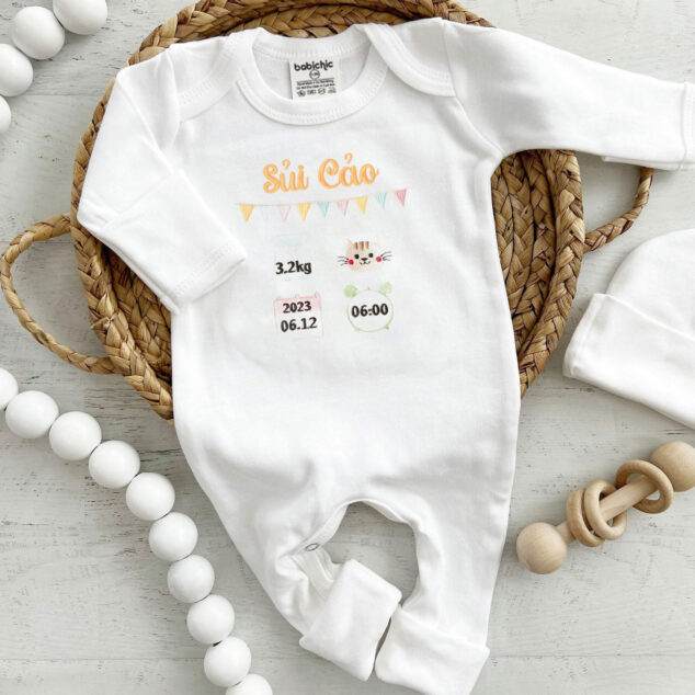 Bộ Liền Thân Trẻ Sơ Sinh Thêu Tên Bé Trai Có Bao Tay, Bao Chân Lật - BT038