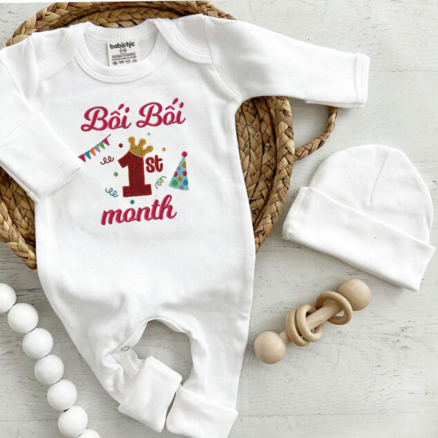 Bộ Liền Thân Sơ Sinh Thêu Tên Bé Gái Có Bao Tay, Bao Chân Lật - BT017