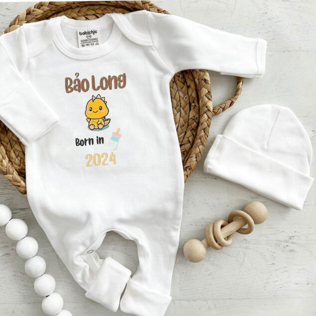 Bộ Liền Thân Trẻ Sơ Sinh Thêu Tên Bé Trai Có Bao Tay, Bao Chân Lật - BT016