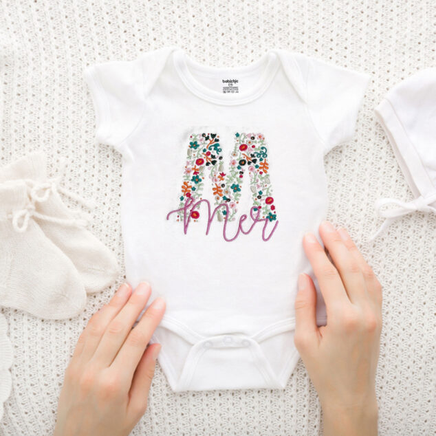Bodysuit Sơ Sinh Thêu Tên Cho Bé Gái - OT006